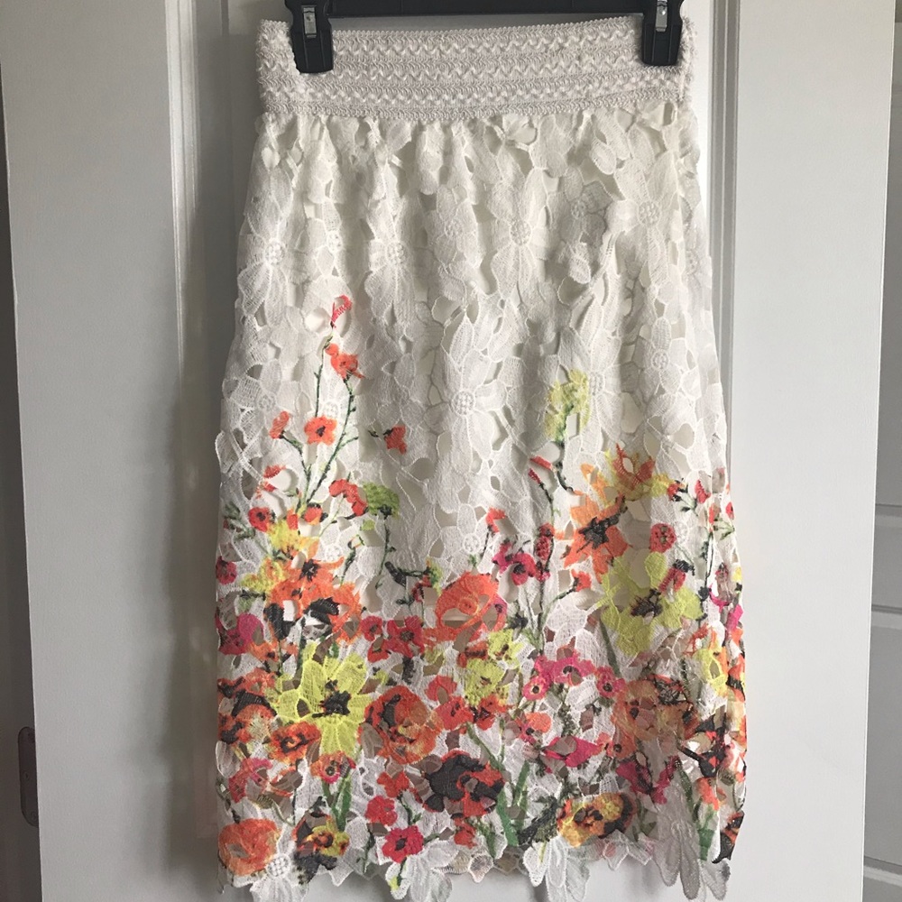 White floral lace skirt